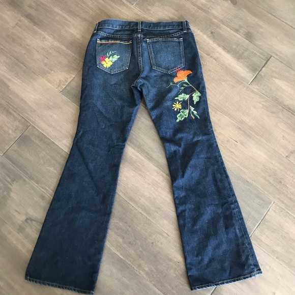 Gap Low Rise Flare with Floral Embroidery-Sz10 - Picture 5 of 10
